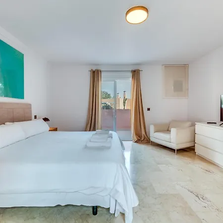 Fantastico Atico Duplex En Primera Linea De Golf 公寓